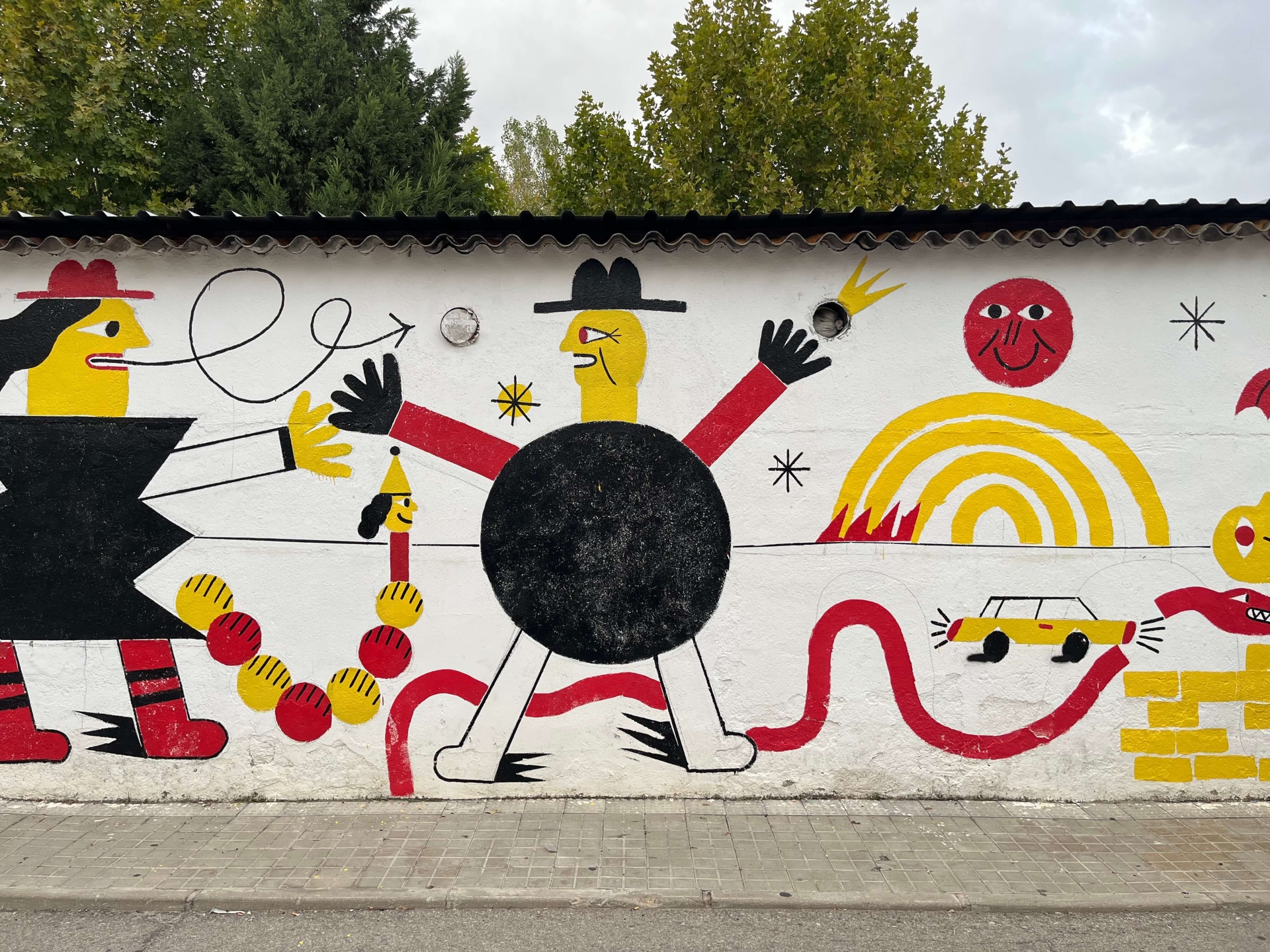 mural pro festival Street Meets (Mural) Art (spolupráce: děti / účastníci workshopu)