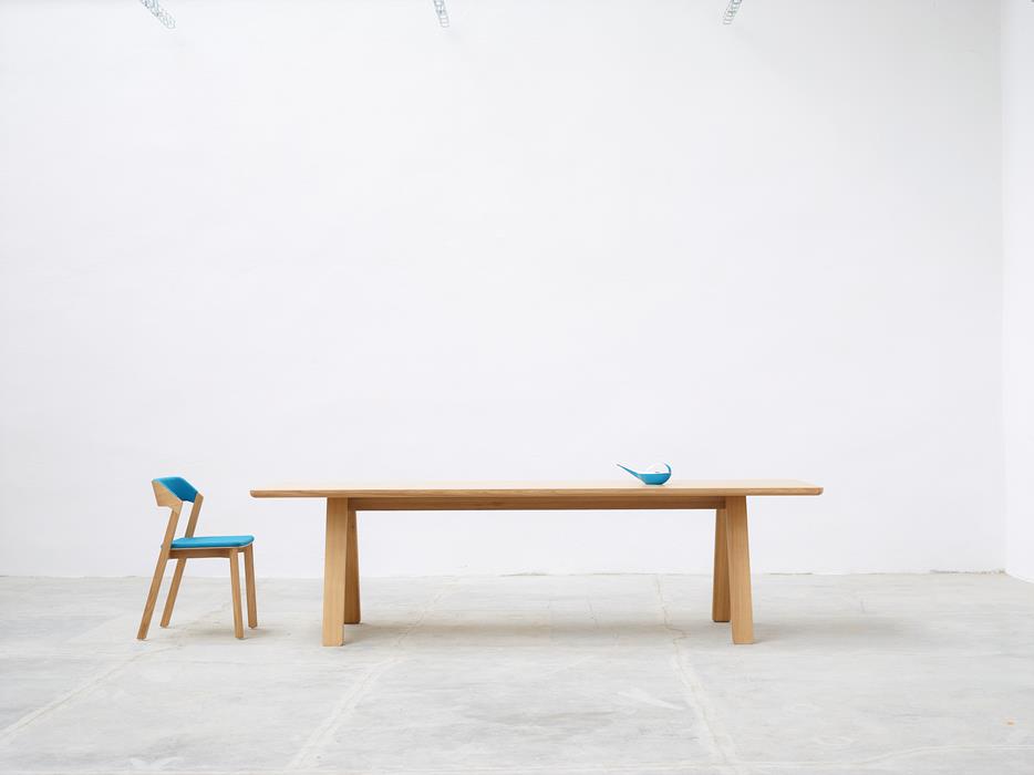 kolekce nábytku Merano (Alexander Gufler)