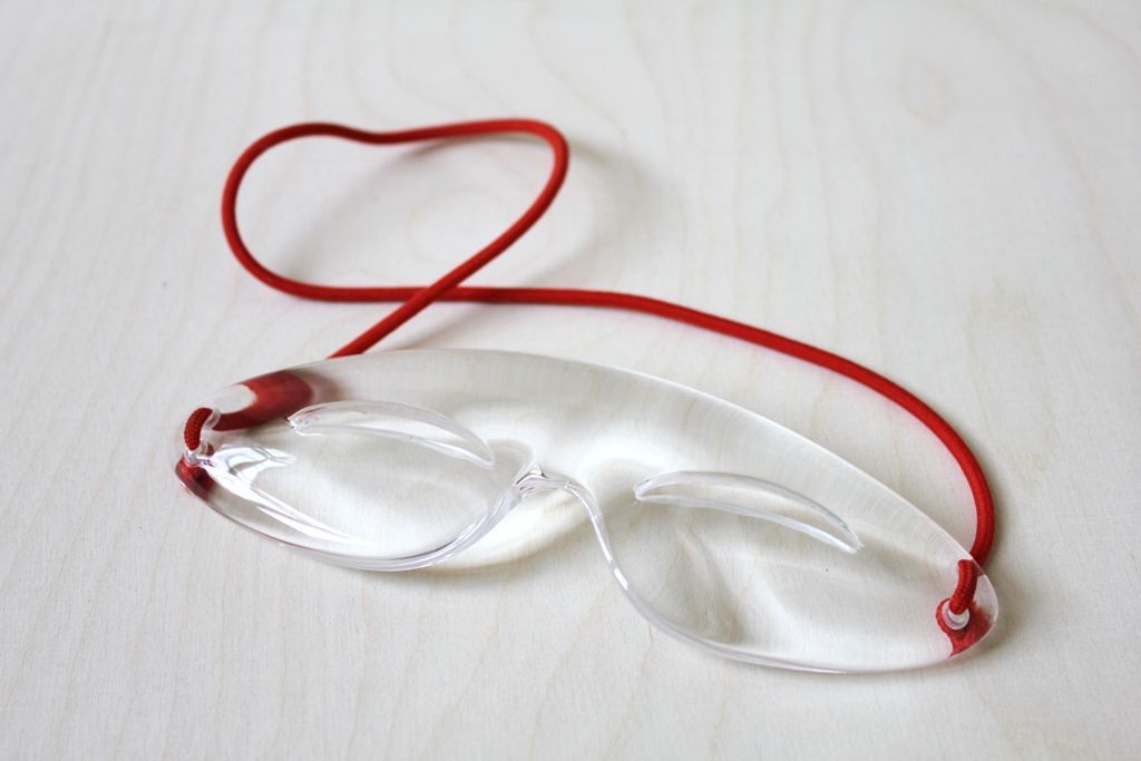 Moje optika eyewear collection and Order of Merit for the Family brooches collection (Křehký)