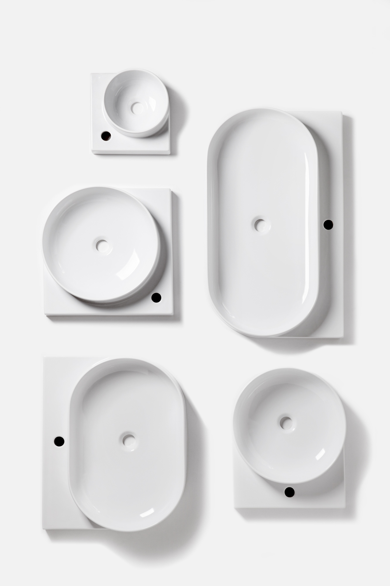 Yard collection of ceramic sinks and bathroom furniture (Ravak), Reforma park bench (mmcité) and Independent Catamaran (with Tomáš Jonáš Janda)