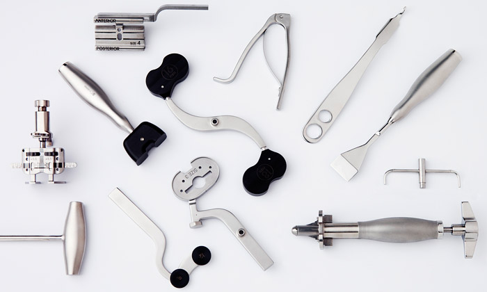 collection of orthopedic instruments (Anna Kozová)