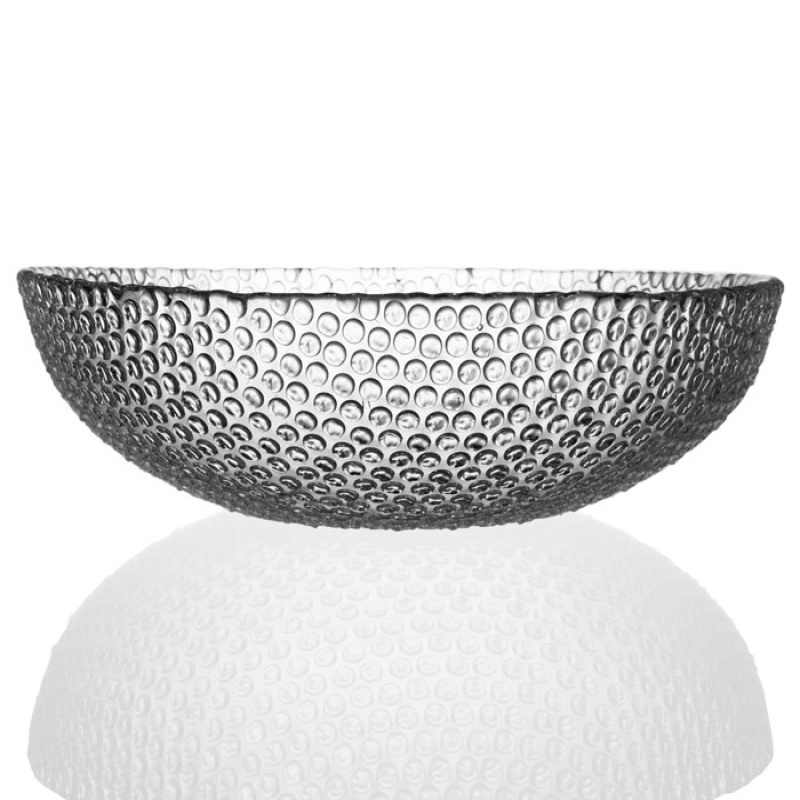 kolekce skla Solid (Olgoj Chorchoj), U (Jakub Pollág) a Bubbles (Rony Plesl) a svítidla Bamboo (Boda Horák)