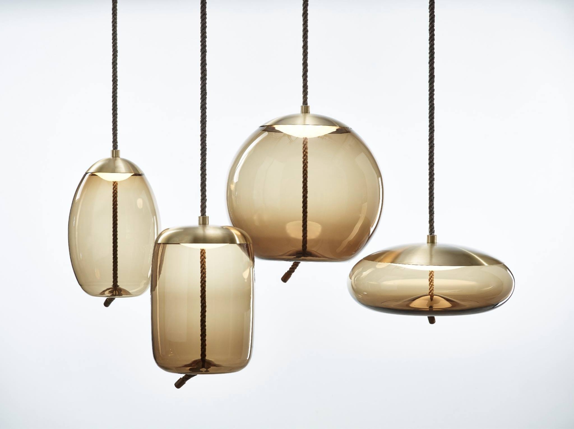 Knot (Chiaramonte Marin) and Puro (Lucie Koldová) collections of lightings