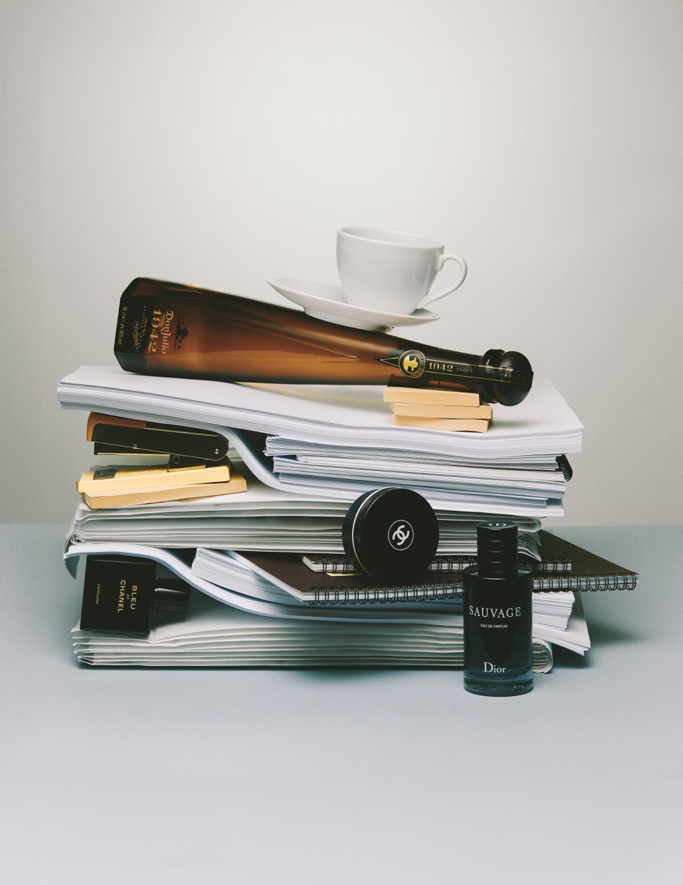 kampaň English Breakfast Shades pro Burberry, editorialy pro Financial Times HTSI, ELLE, ELLE Decoration a Vogue CS