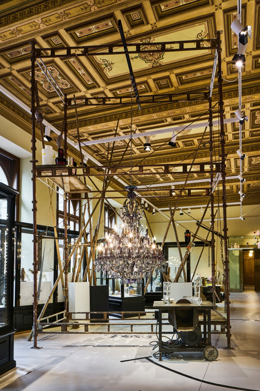 architektura výstavy Qubus: The Beautiful Beast / Boj s krásou (Uměleckoprůmyslové museum v Praze)