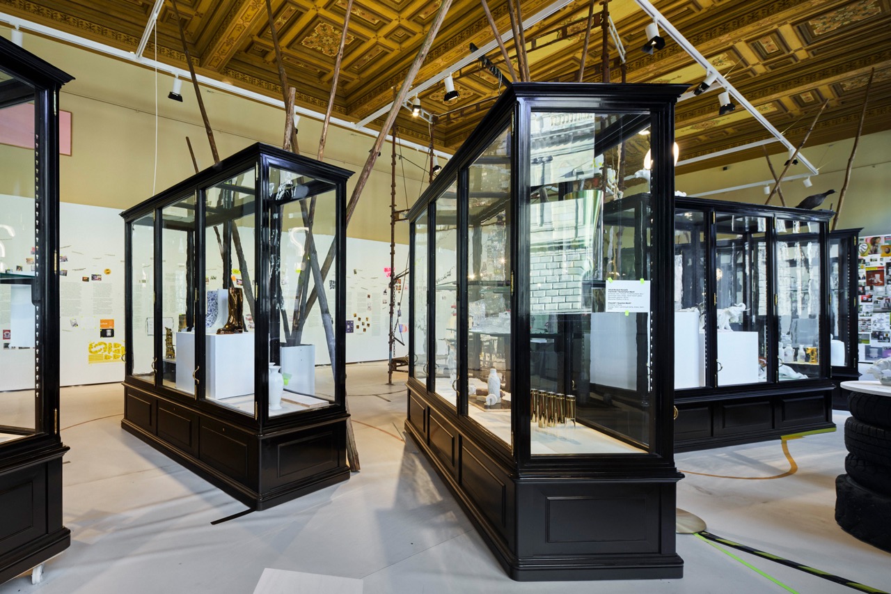 architektura výstavy Qubus: The Beautiful Beast / Boj s krásou (Uměleckoprůmyslové museum v Praze)