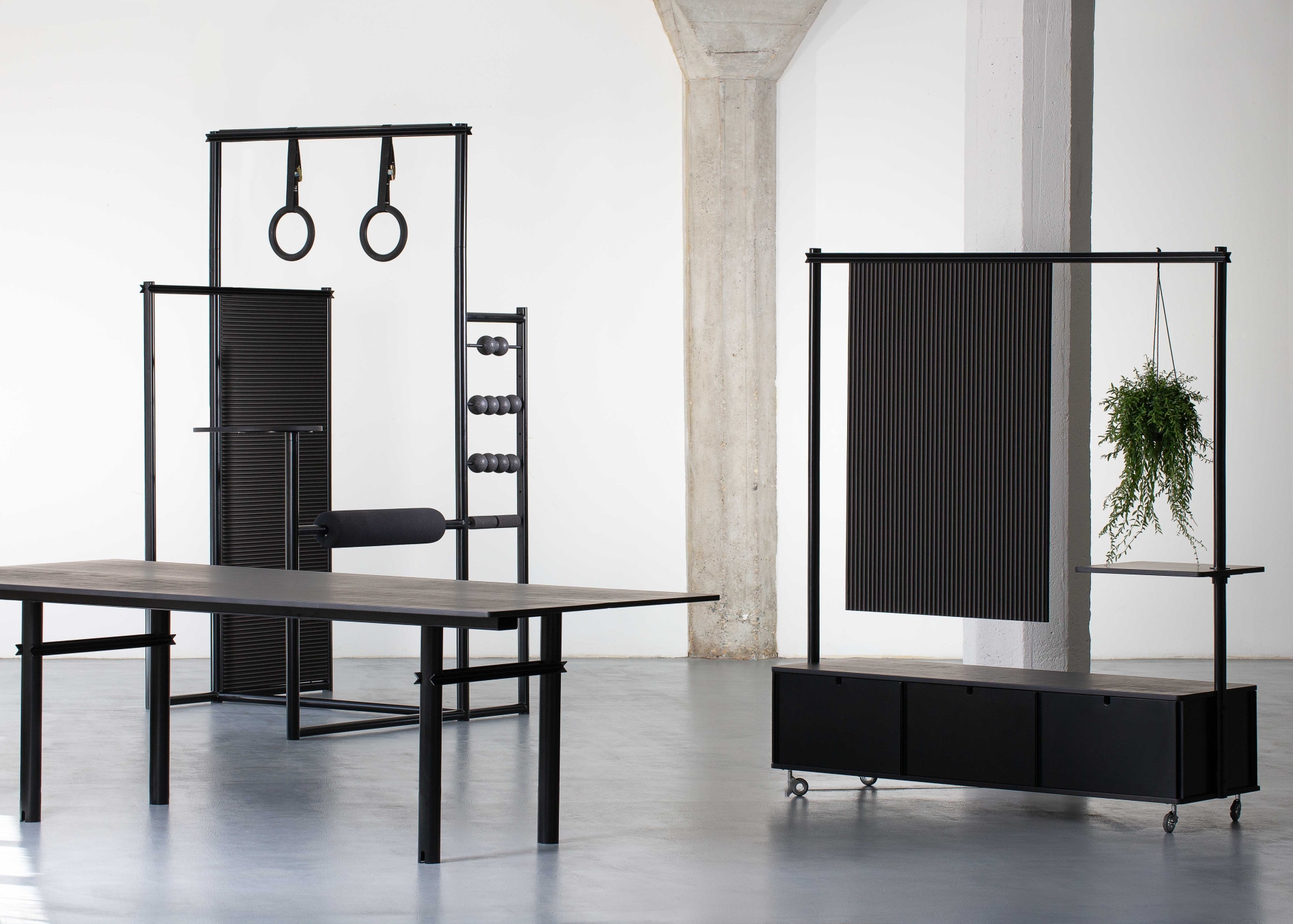 nábytková řada PERSOMA (Balance is Motion)