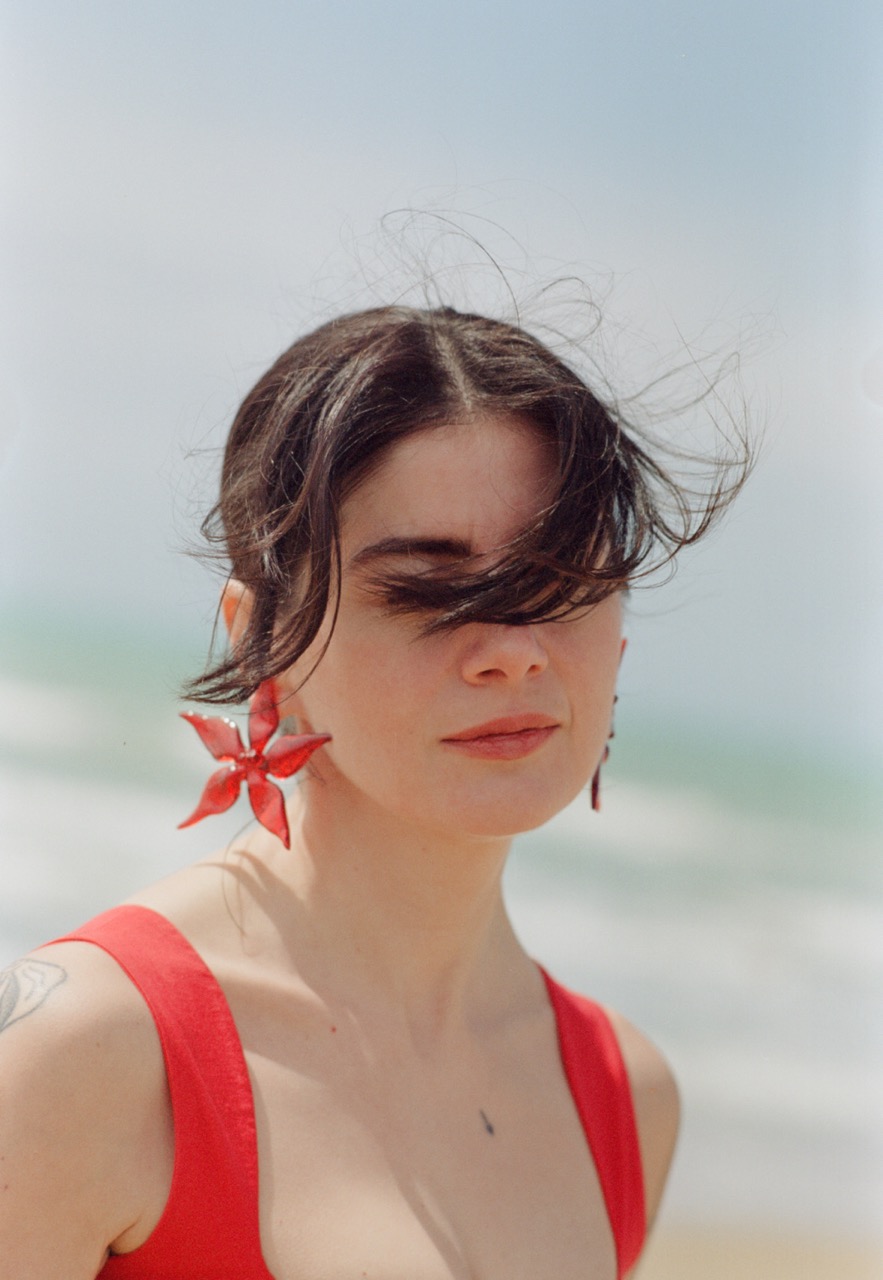 fotografie kolekce Your Face Under the Sun pro Terezu Rosalii Kladošovou a představení PLI Viktora Černického, fotografie pro Wired