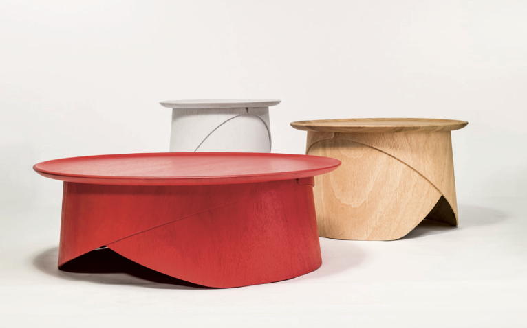 Capsula (Brokis) and Bondage (Lasvit) lightings, Wrap tea tables (Lugi), and Apollo lamp (La Chance)