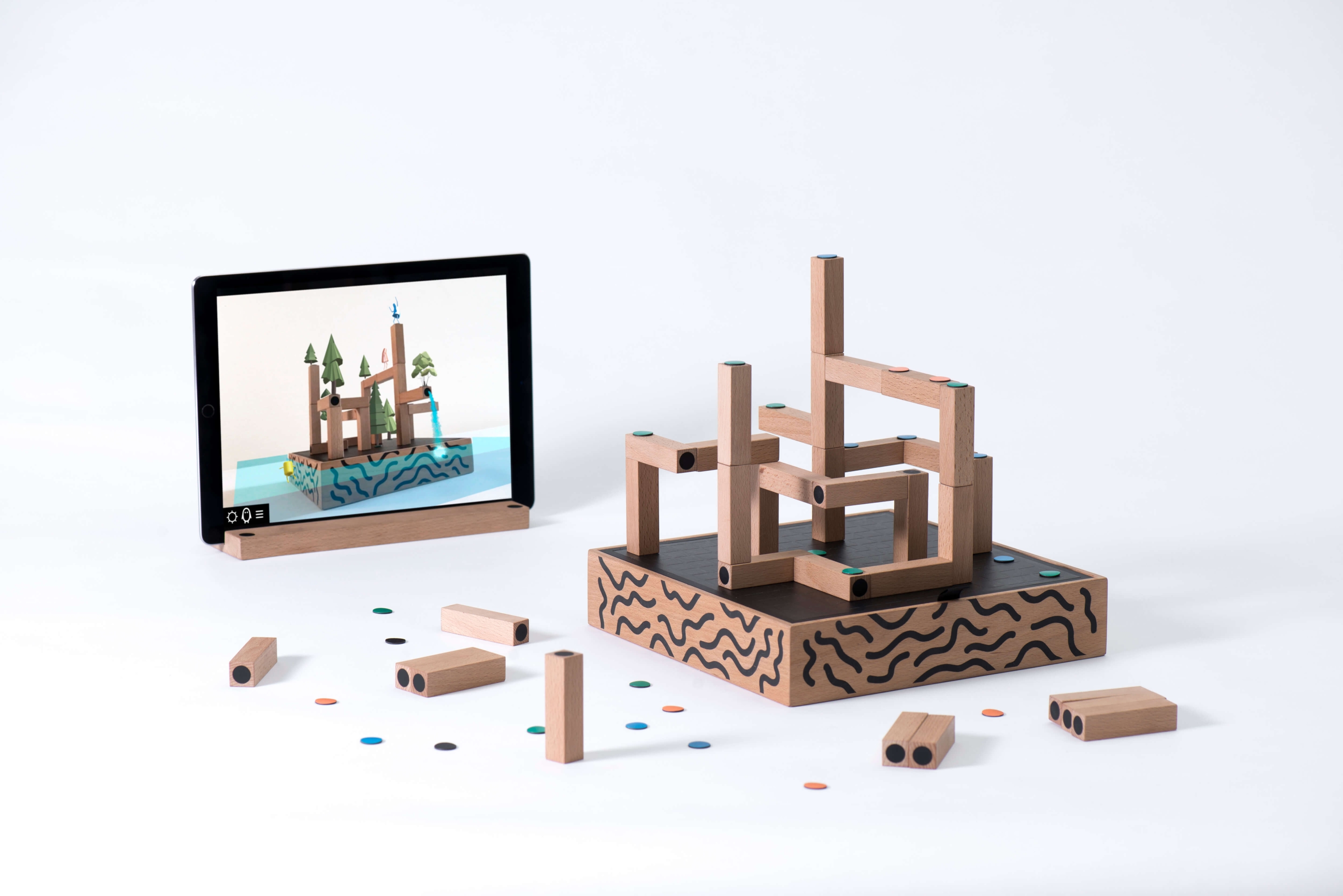 Koski interactive game, Zig Zag shelf system (HEM)