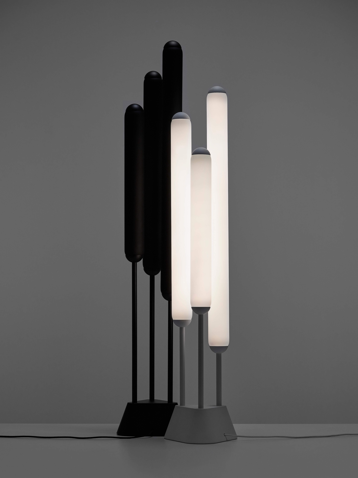 Puro Floor lighting (Brokis), Mistra chair (Master & Master), Rendezvous collection of furniture (Formdesign)
