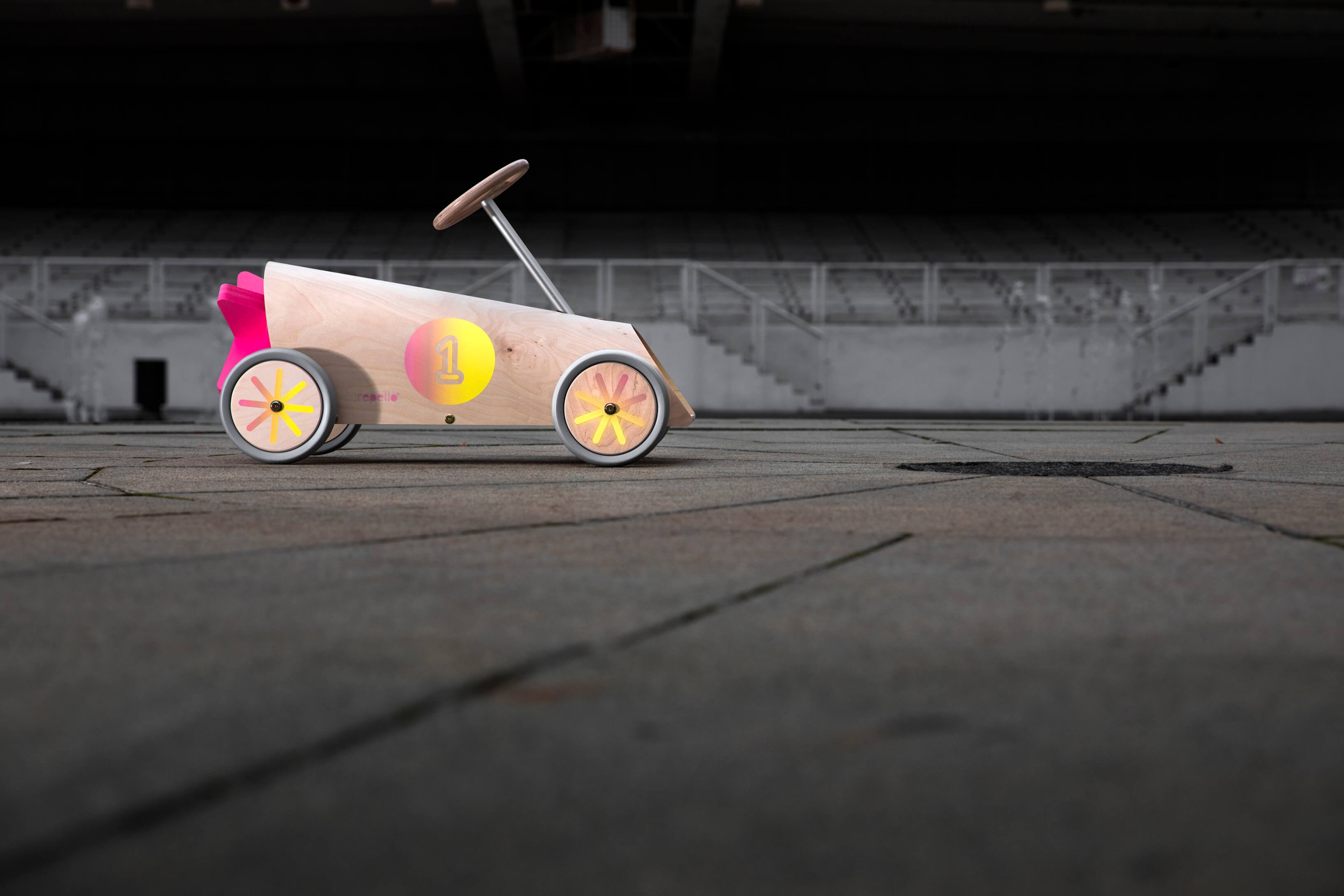 Pure Vanadlism objects, Formule bounce car (Repello)