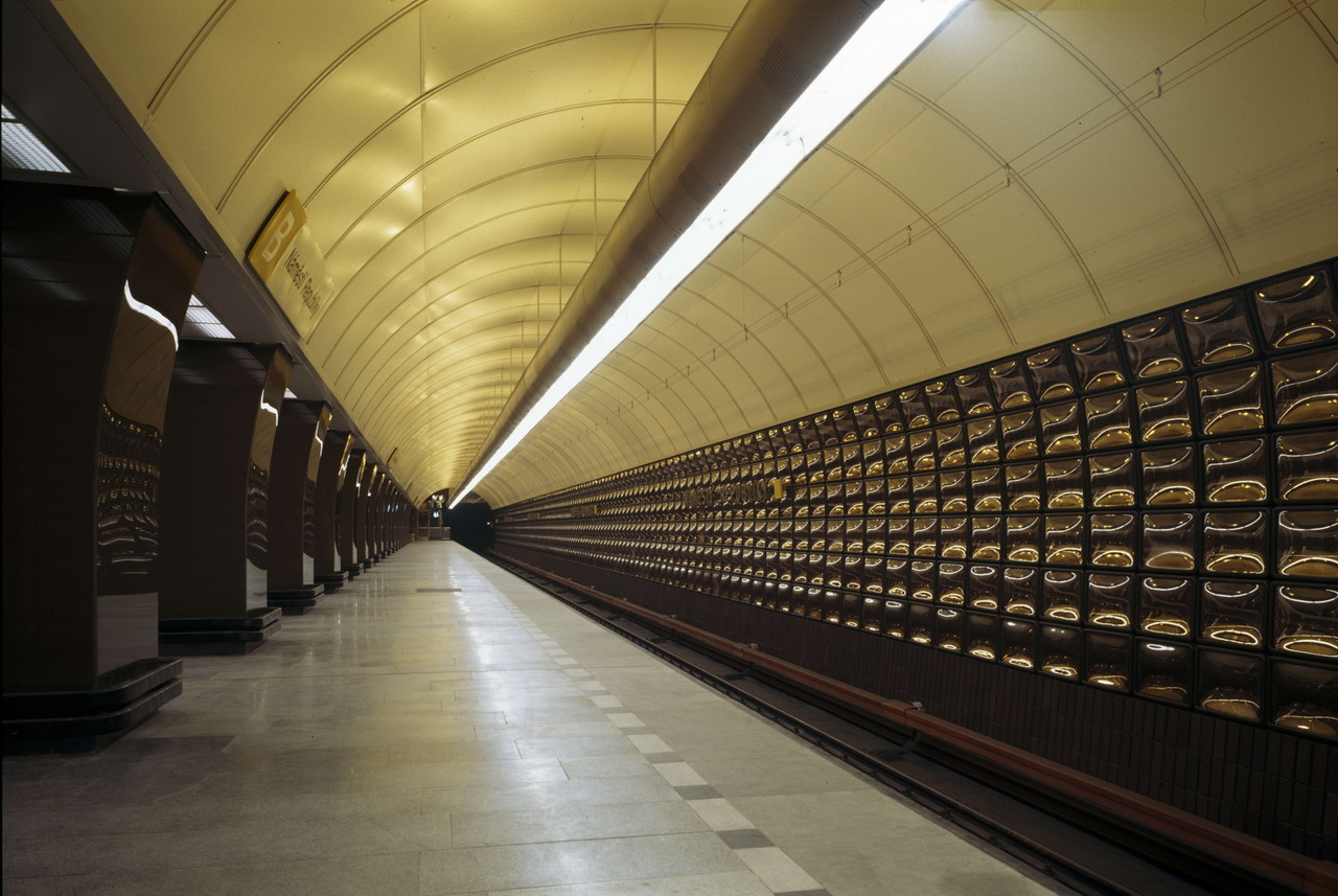 for significant contribution to Czech design