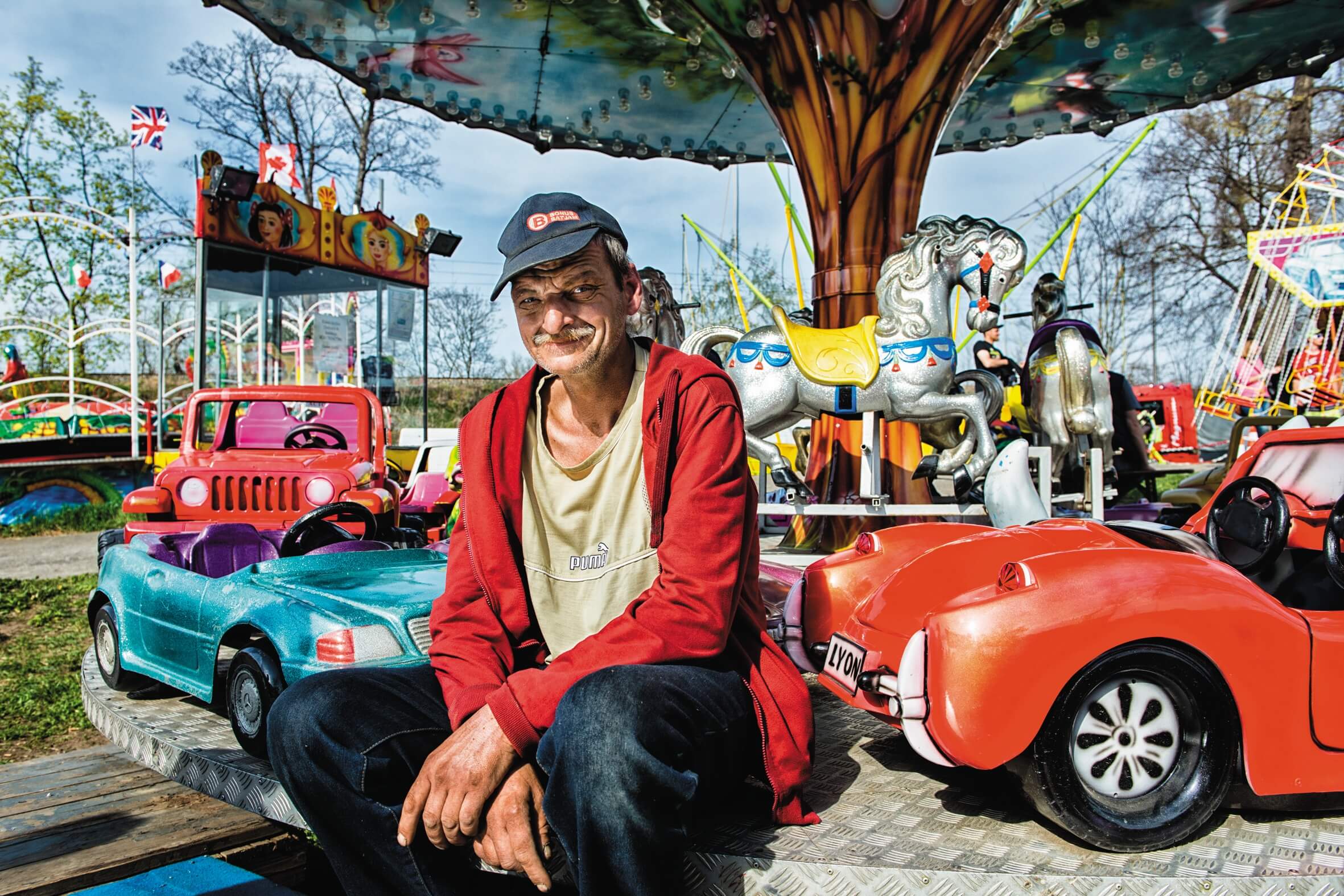 editorialy Burleska, Význam barev a Matějská pouť pro SOFFA