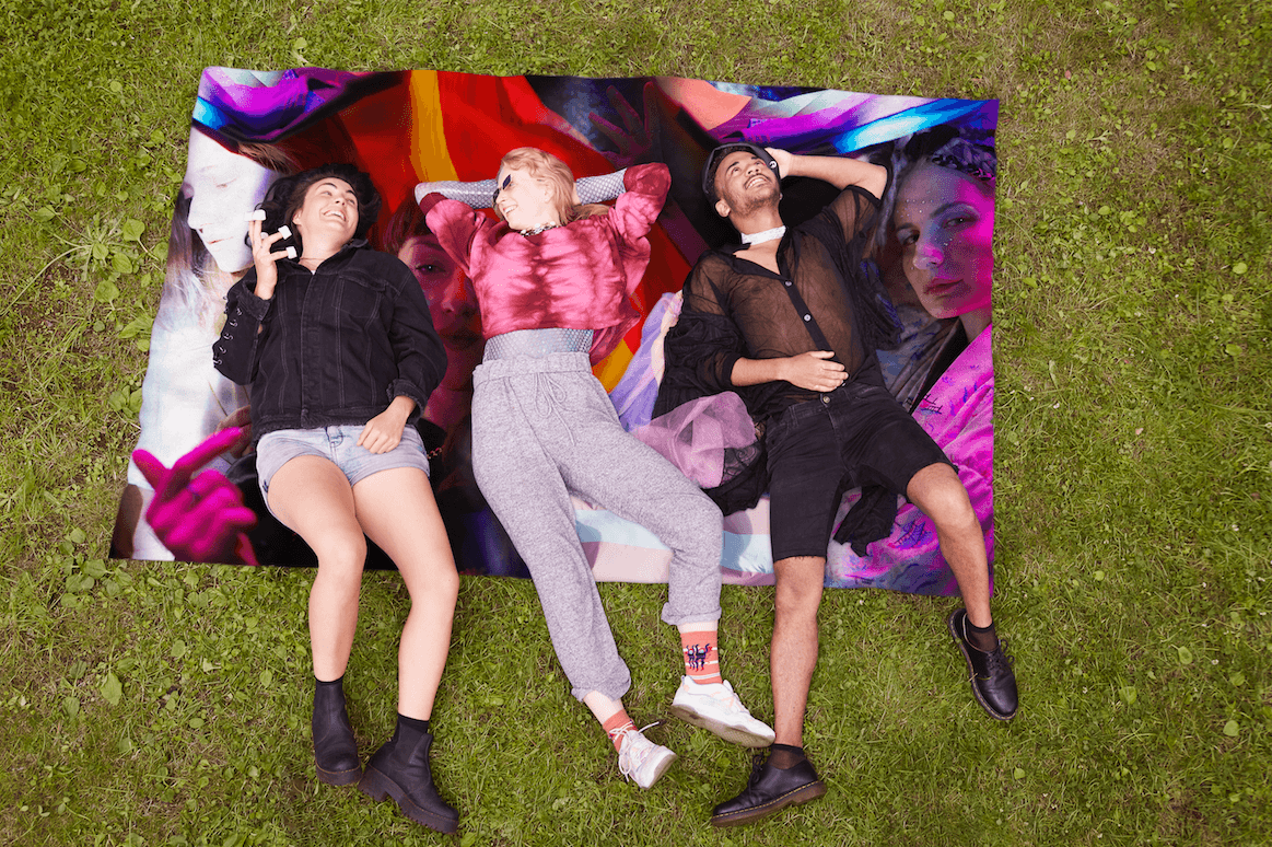 editorials for Dolce Vita and Swarm Mag, photographs for Prague Pride and Project Sapience, portrait of Katarzia