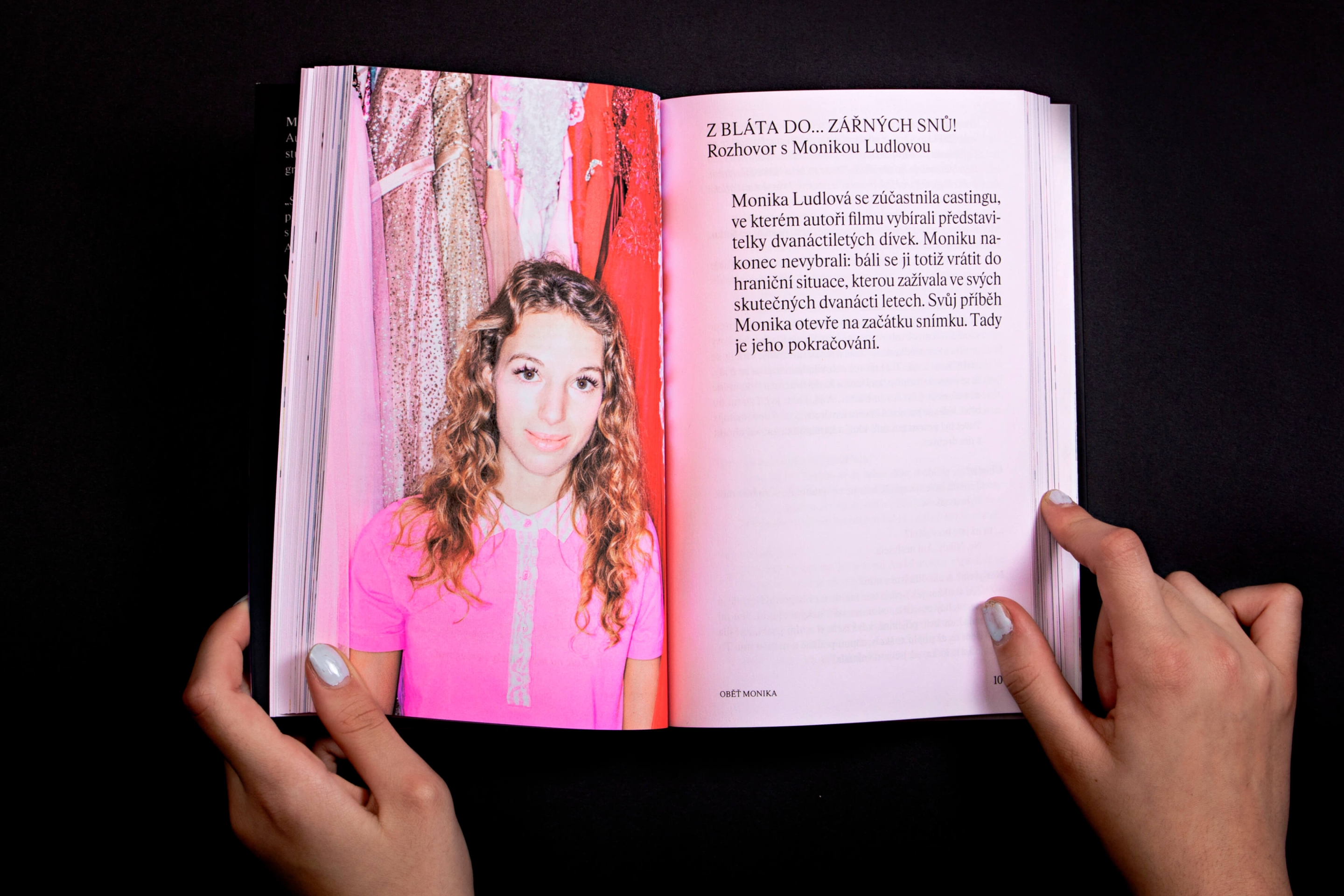 graphic design of the accompanying poster and book for the film V síti