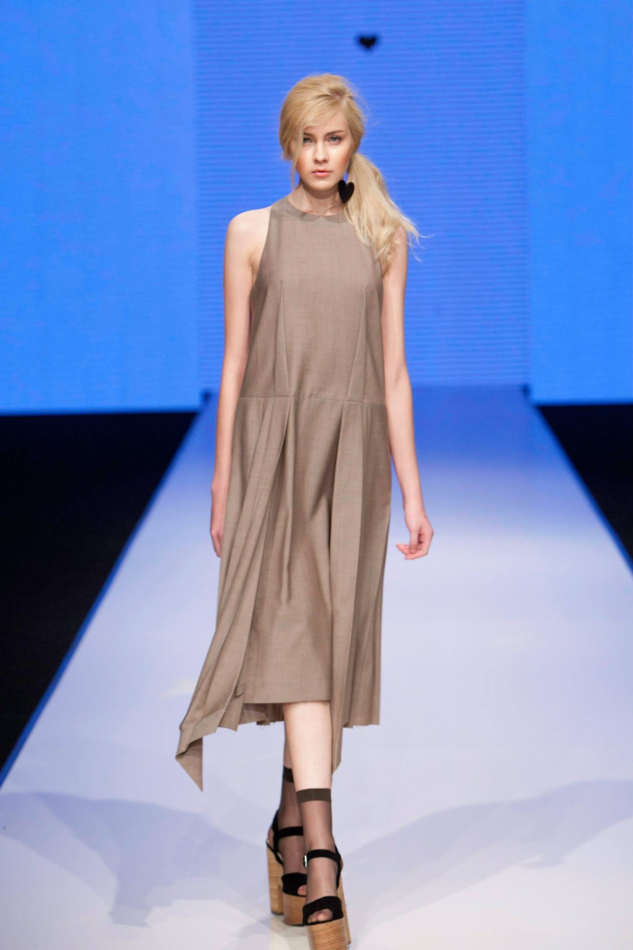 Overground collection