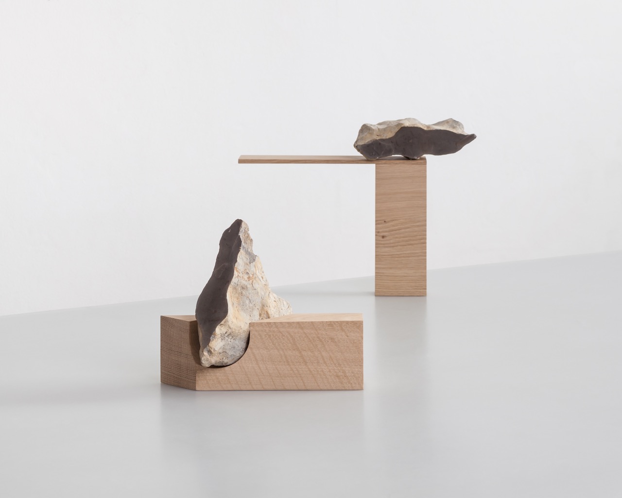 za dlouholetou významnou designérskou, uměleckou a pedagogickou činnost a za celoživotní dílo v oblasti designu a umění