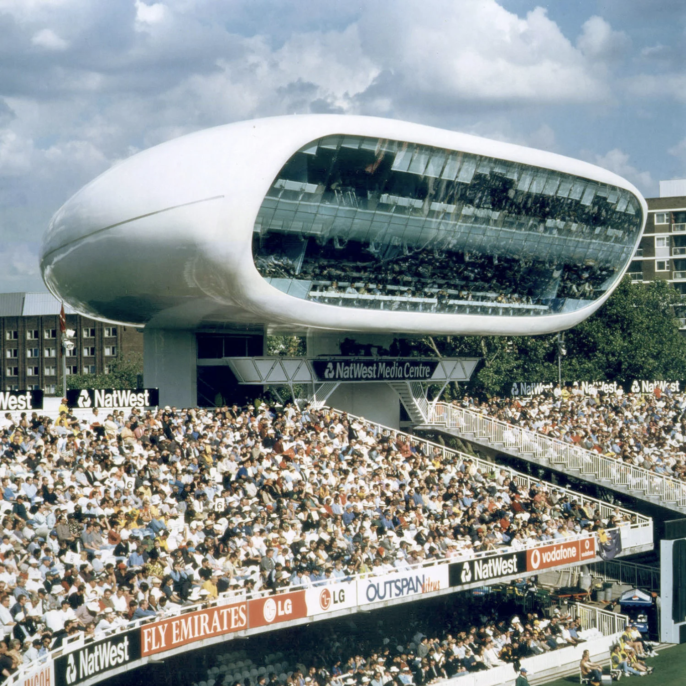 for significant contribution to Czech design