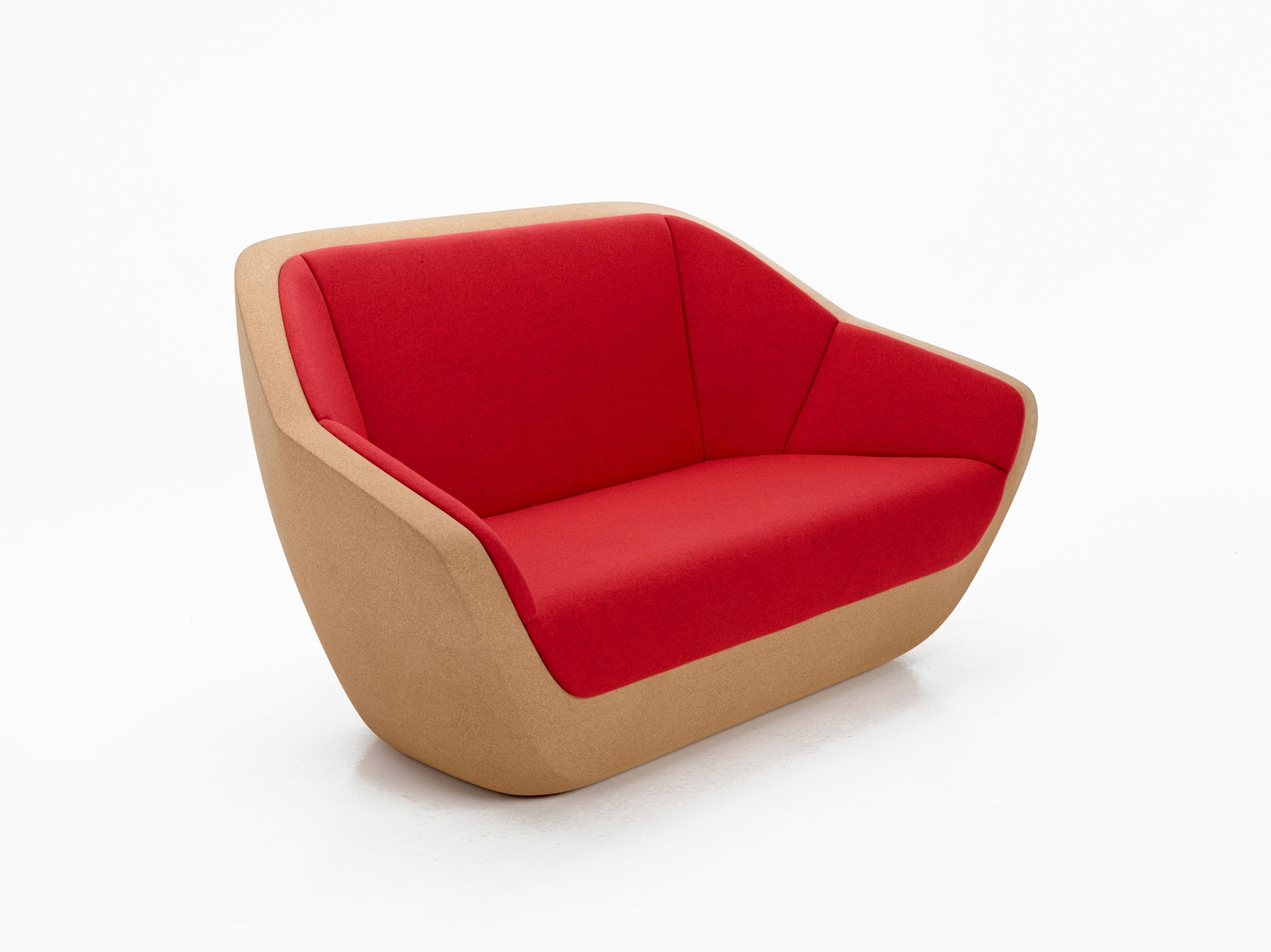 Caldero (Křehký), Mona and Whistle (Brokis), Bella Lamp (Per/Use) lightings and Corque Sofa