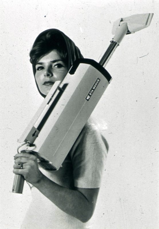 for significant contribution to Czech design