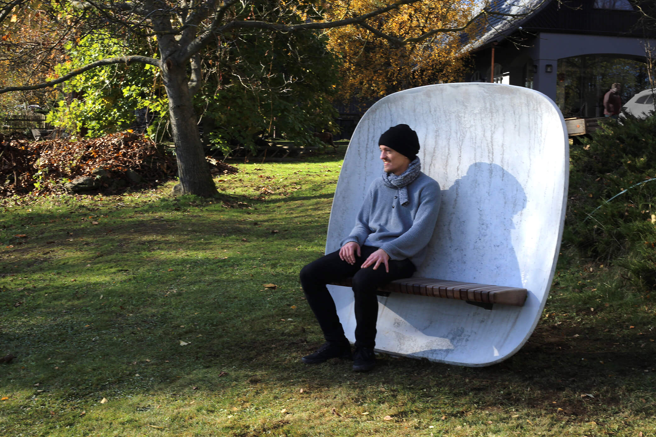 Satellite park bench (mmcité) a Ignis lightings (Bomma)