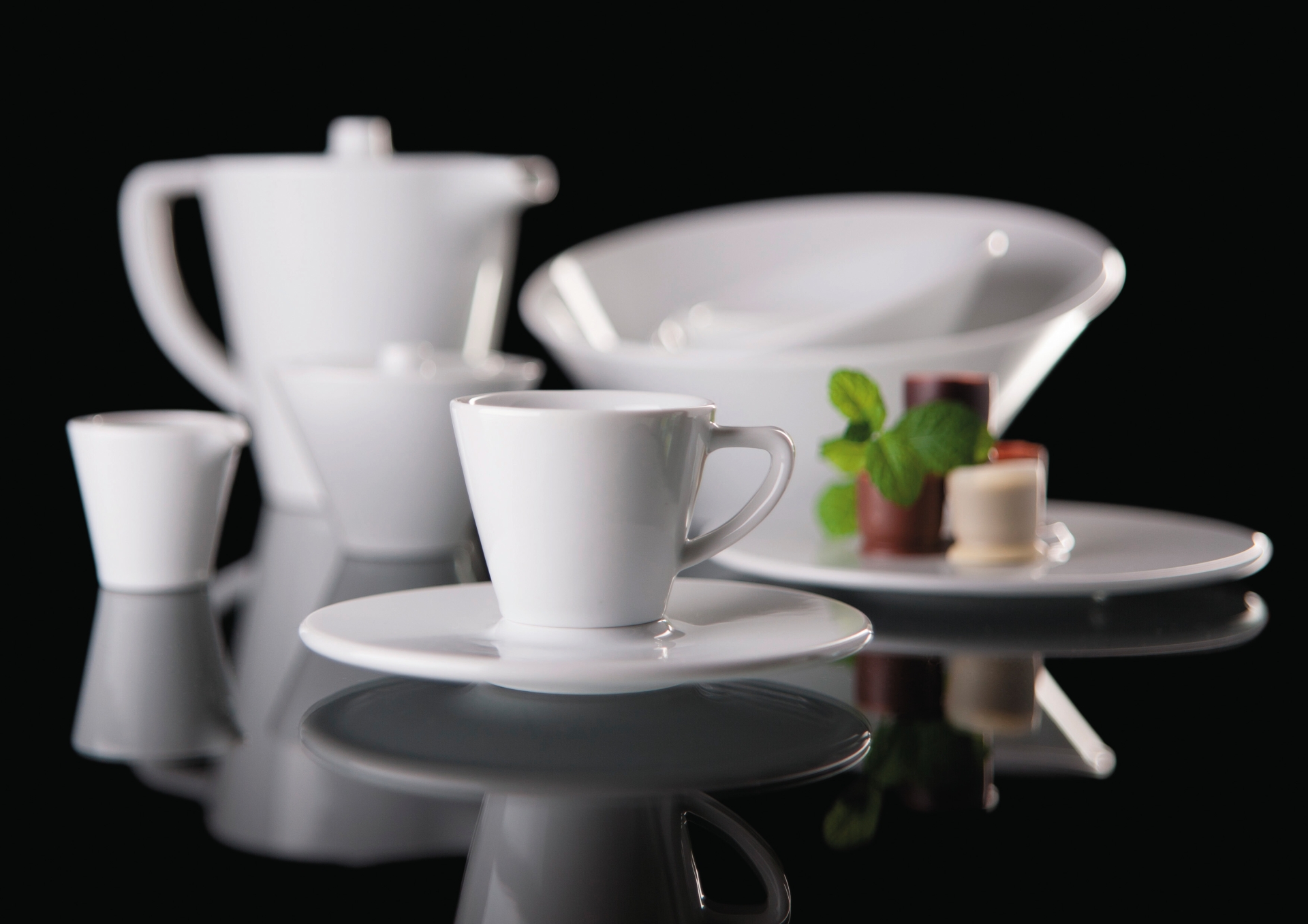 Pureline porcelaine set (G. Benedikt Karlovy Vary)