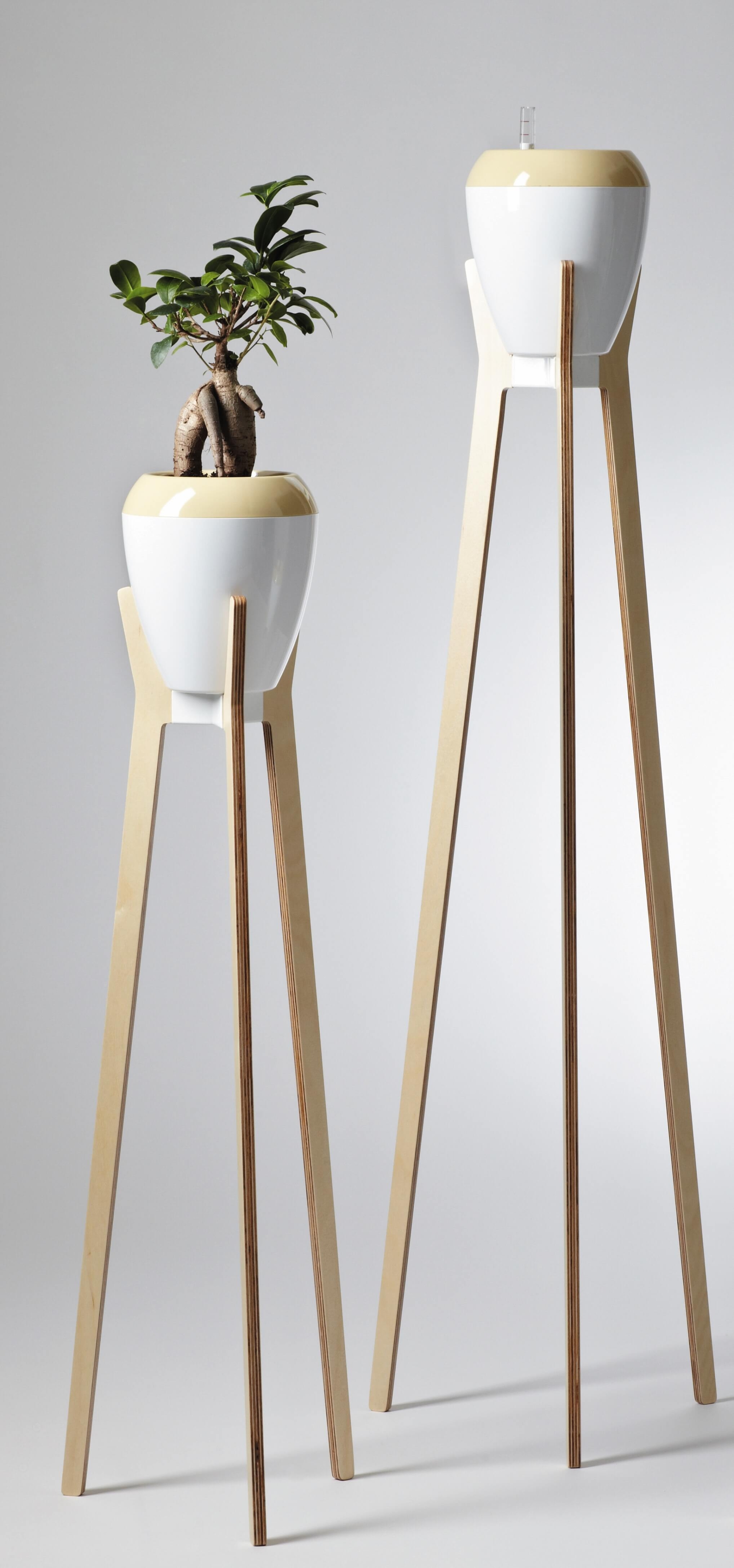 2012 product collection (Jan Čtvrtník, Petr Mikošek), seminars focused on design management and publishing (Made in CZ magazine)