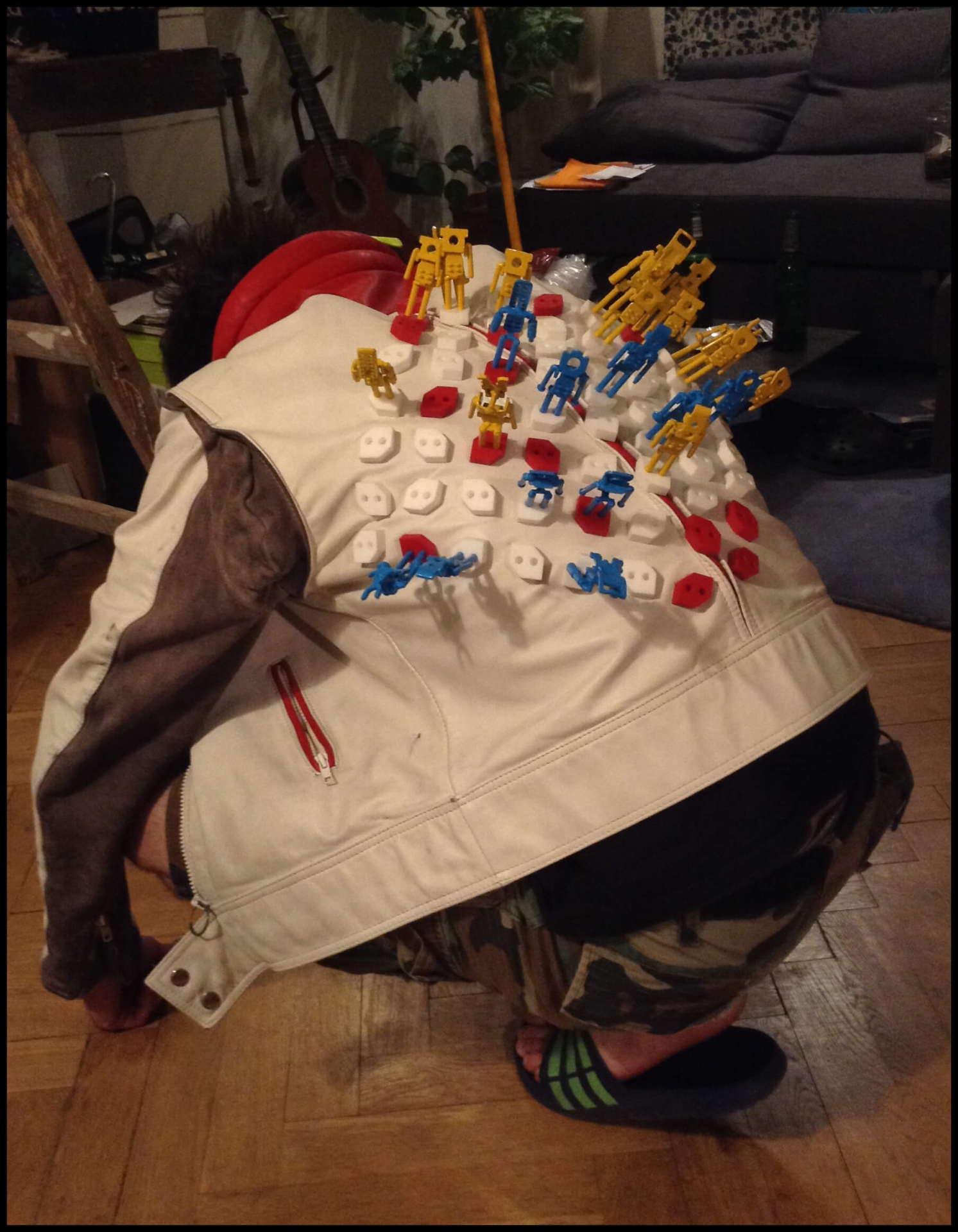 Dealer Coat object