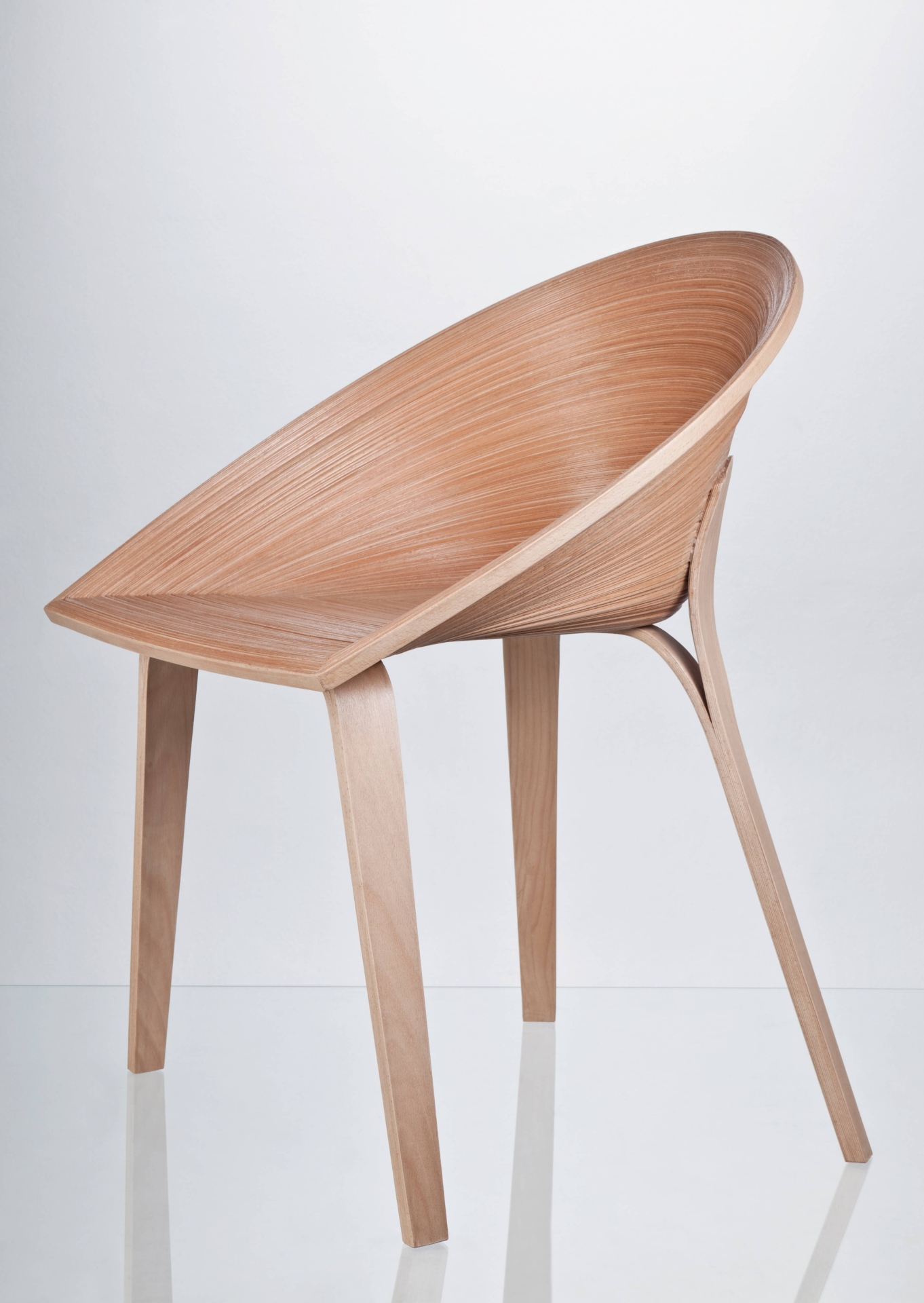 Tamashi chair