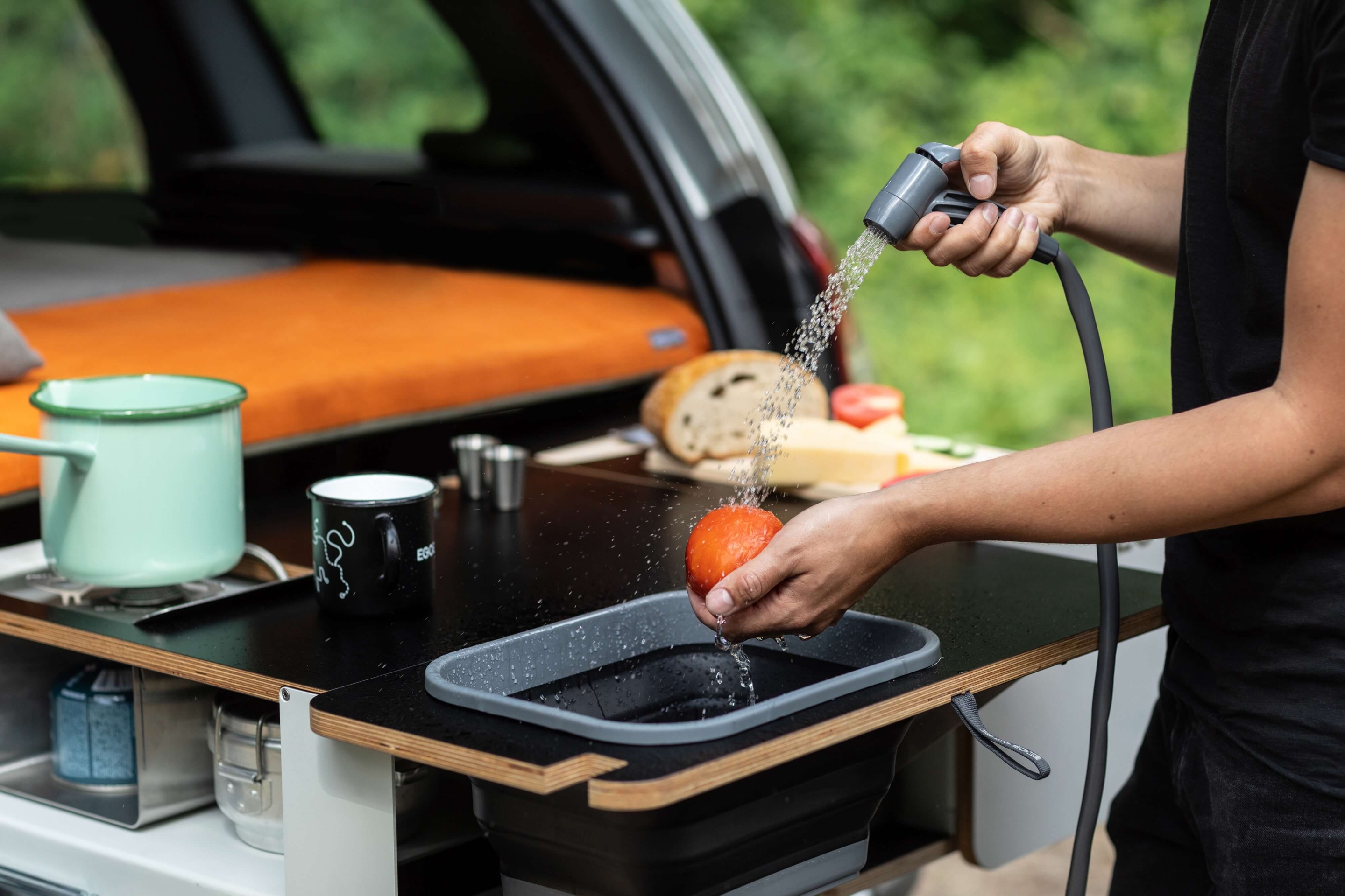 Nestbox Tramp built-ins to the car (Studio 519)