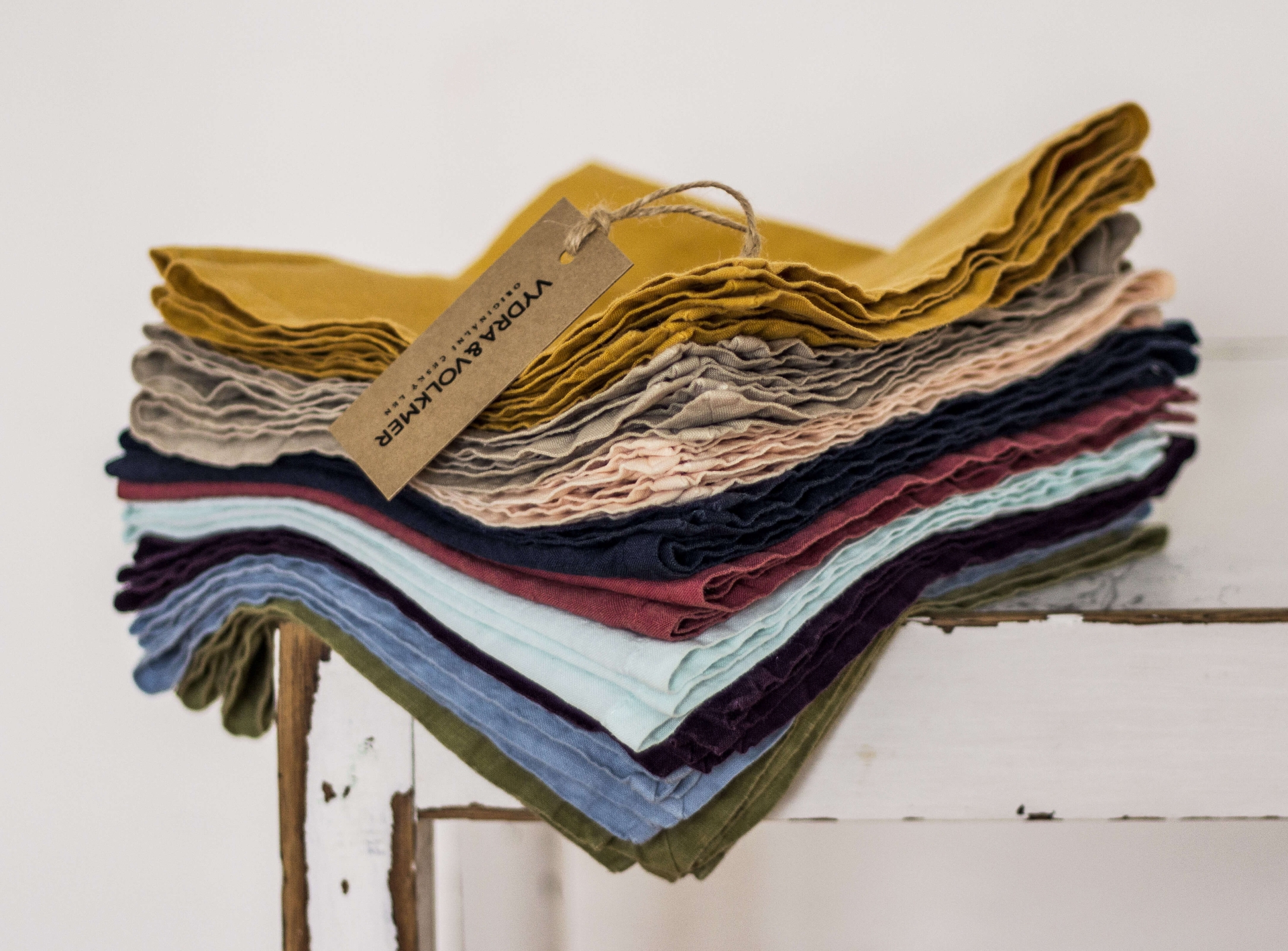 Autumn & Winter 2016 collection of linen textiles