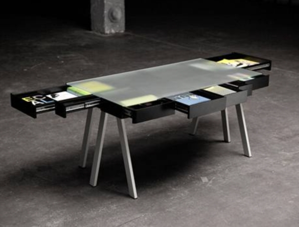 Treasury Table (Process), systém Cheeky boxes (Process) a trůn pro Mr. Gausgushe (Vienna Design Week)