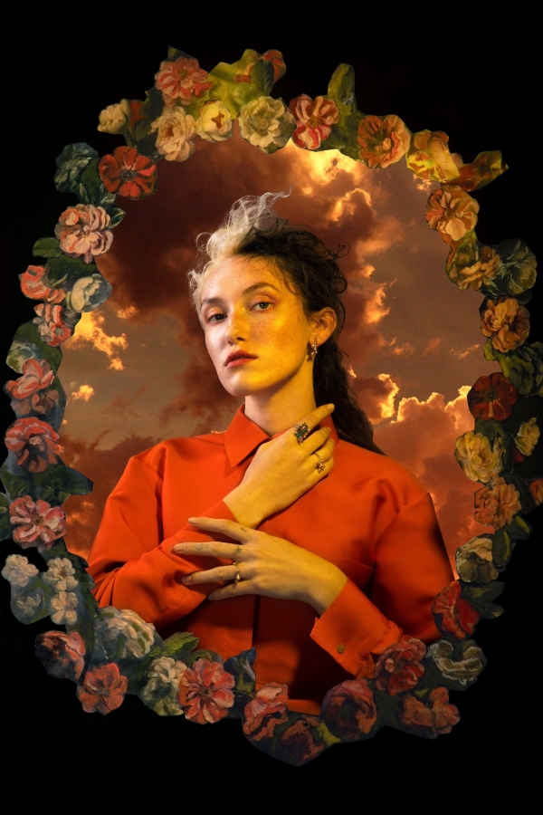 fotografie kolekce Mitmem pro Janju Prokić, aromalamp pro Scent Roche, advertorial SOAPS pro Harper’s Bazaar, série koláží pro ELLE Decoration