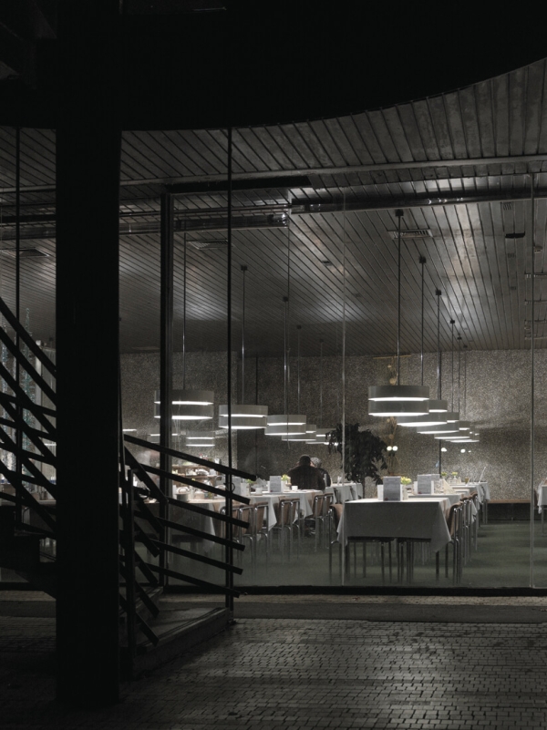 fotografie pro knihu From Architecture / Photography 2009–2012 (Galerie Jaroslava Fragnera)