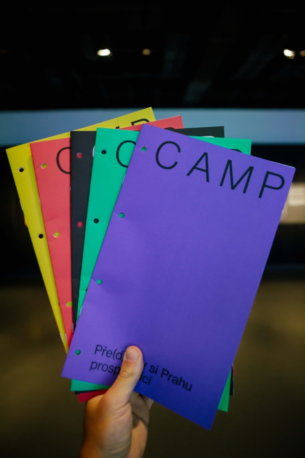 výtvarné zpracování výstavy Pře(d)stav si Prahu (CAMP)