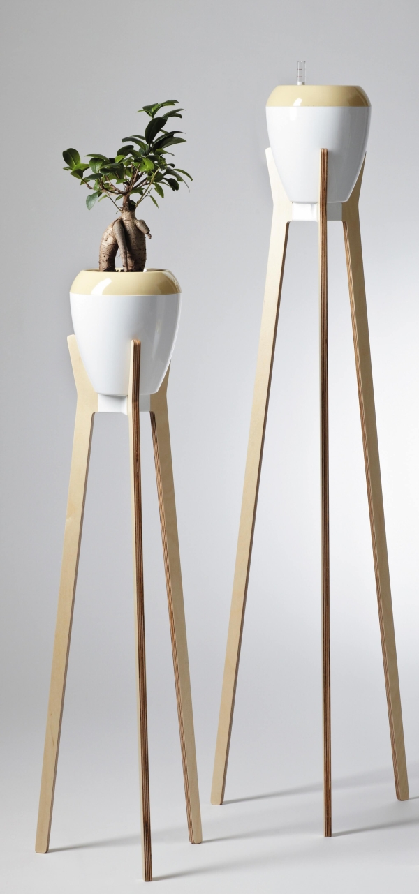 kolekce výrobků 2012 (Jan Čtvrtník, Petr Mikošek), semináře zaměřené na design management a ediční činnost (časopis Made in CZ)